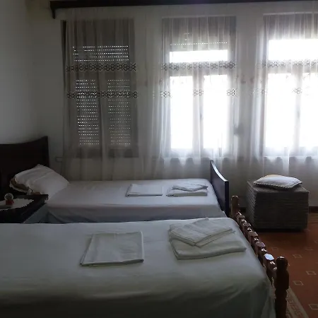 Bakuli * Gjirokastër