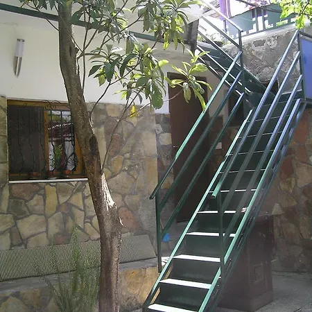 בית הארחה Bakuli